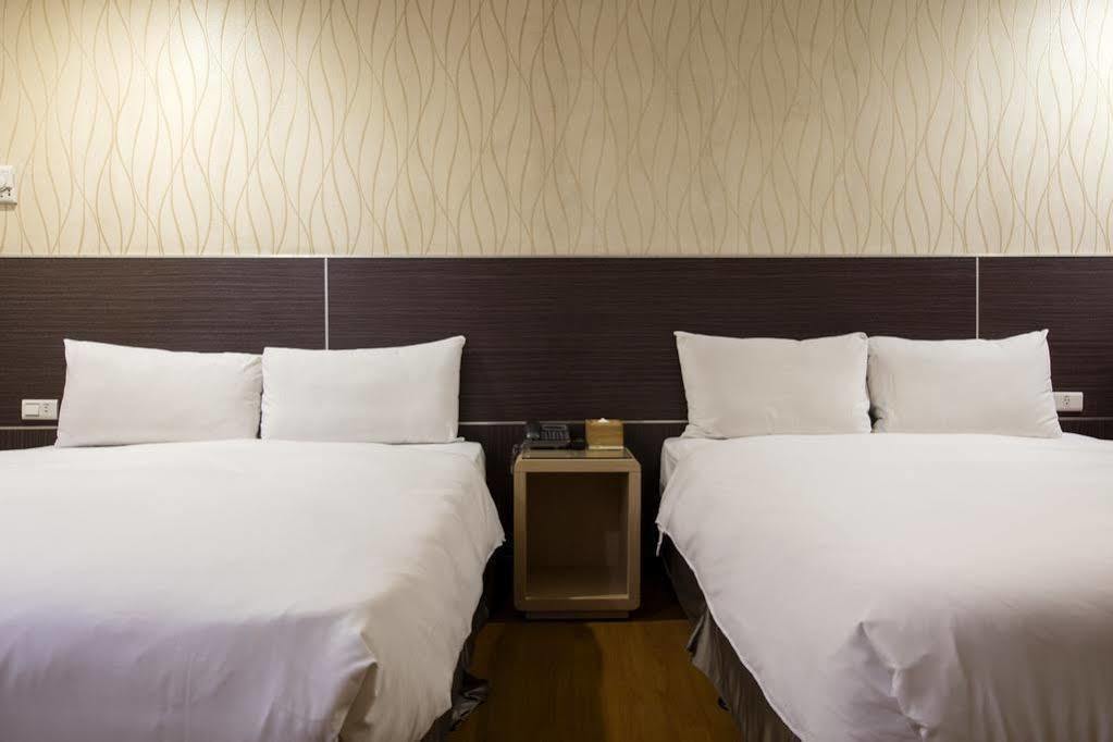 Hotel Tomorrow 3*